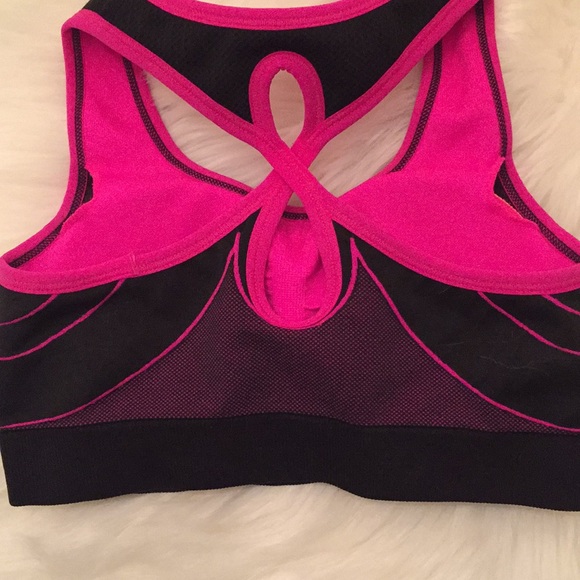 Danskin Now Other - DANSKIN NOW PINK & BLACK PADDED SPORTS BRA